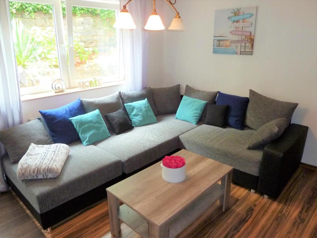 Einhausen  Apartment De Luxe 73 Qm Mit 3 Zimmer Und Terrasse מראה חיצוני תמונה
