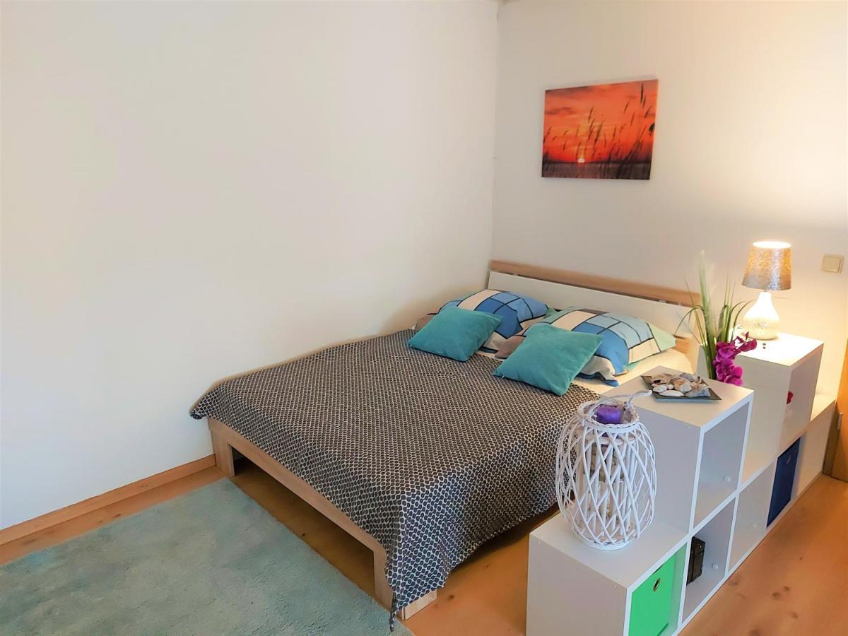 Einhausen  Apartment De Luxe 73 Qm Mit 3 Zimmer Und Terrasse מראה חיצוני תמונה